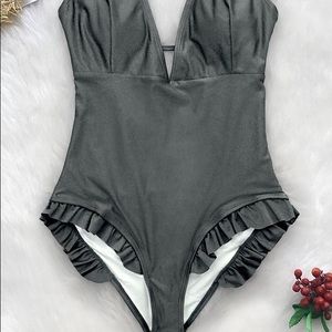 Cupshe One Piece NWT